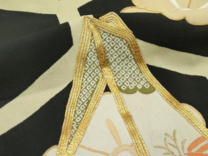 平和屋本店●極上　アンティーク　大正ロマン　振袖　駒刺繍　松竹梅折鶴花文　黒地　金銀糸　逸品　CZAA5518s6