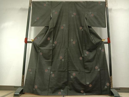 平和屋着物●本場大島紬　カタス7マルキ　雪輪文　黒地　正絹　逸品　未使用　AABH0685fy