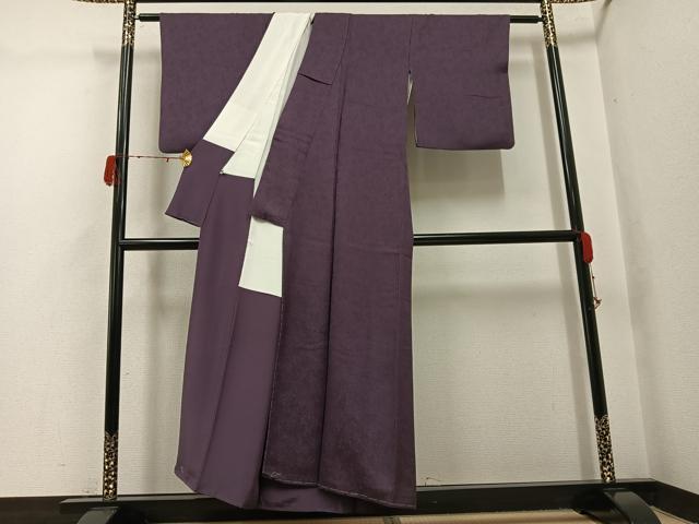 平和屋着物●上質な色無地　草木地紋　葡萄鼠色　正絹　逸品　AABH3840ph