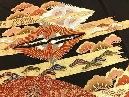 平和屋着物■豪華黒留袖 駒刺繍 双鶴松文 金彩 正絹 逸品 BAAW7859hv