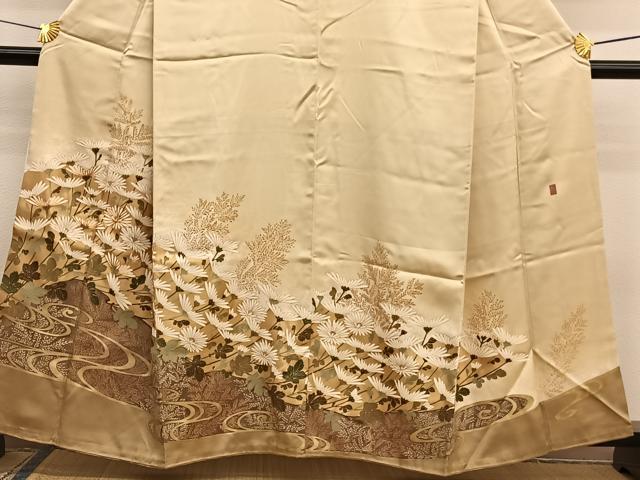 平和屋着物■豪華色留袖 作家物 駒刺繍 流水菊文 金彩 正絹 逸品 BAAW7909hv
