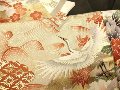 平和屋着物■豪華黒留袖　飛鶴冊子文　金彩　正絹　逸品　AABG9802fw