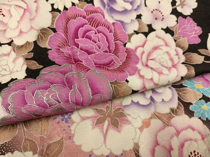 平和屋着物●豪華振袖　刺繍　舞花文　暈し染め　金彩　正絹　逸品　AABH3868ph