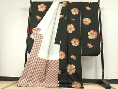 平和屋着物●豪華振袖　お召地　舞花文　黒地　やまと金ラベル　ロング丈　正絹　逸品　AABH0764fy