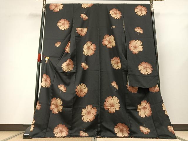 平和屋着物●豪華振袖　お召地　舞花文　黒地　やまと金ラベル　ロング丈　正絹　逸品　AABH0764fy