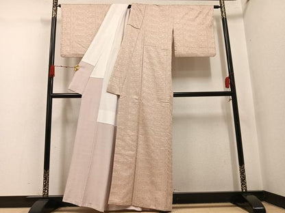 平和屋着物●お召　幾何学文様　色無地　白茶色　正絹　逸品　AABH4055ph