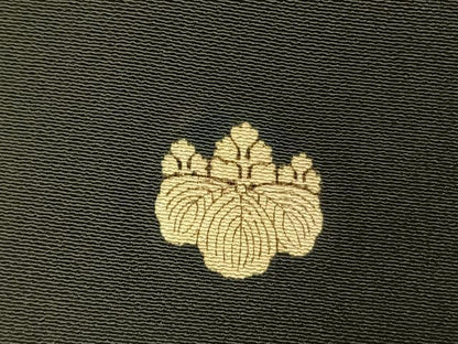 平和屋着物●創業130年　江戸染繍友禅　大彦　黒留袖　刺繍　風景文　金糸　金彩　高島屋扱い　正絹　逸品　AABH0829fy