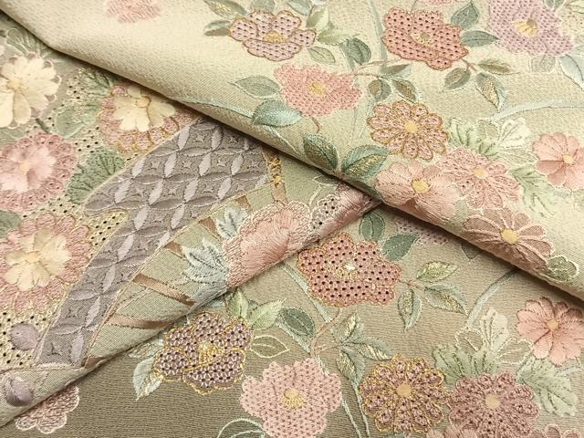 平和屋着物●中国三大刺繍　総刺繍　汕頭刺繍　スワトウ刺繍　訪問着　扇面花文　暈し染め　金彩　正絹　逸品　AABH0839fy