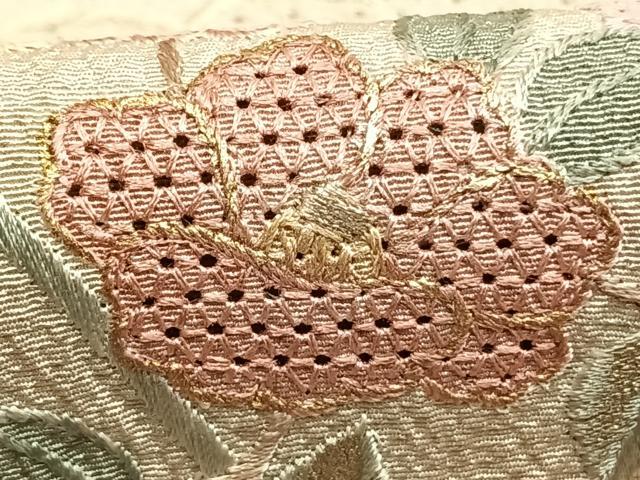 平和屋着物●中国三大刺繍　総刺繍　汕頭刺繍　スワトウ刺繍　訪問着　扇面花文　暈し染め　金彩　正絹　逸品　AABH0839fy