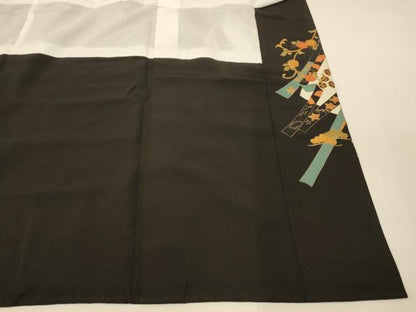 平和屋着物■豪華黒留袖 駒刺繍 飛鶴吉祥熨斗文 金銀彩 正絹 逸品 AABH4413fw