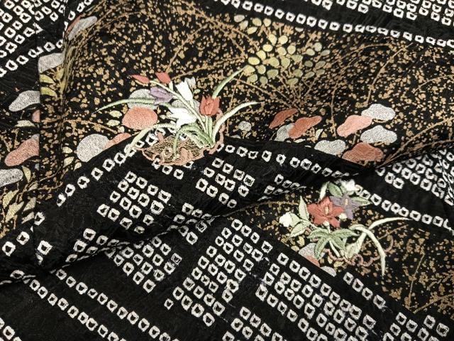 平和屋着物●訪問着　絞り　刺繍　草花文　黒地　金銀彩　三越扱い　正絹　逸品　AABH4097ph