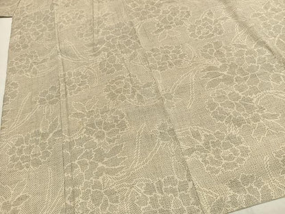 平和屋着物●本場結城紬　重要無形文化財　100亀甲　草花文　正絹　逸品　AABH0913fy