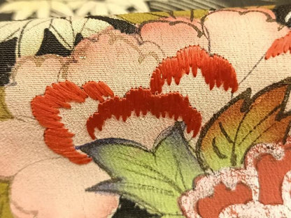 平和屋着物●アンティーク　大正ロマン　黒留袖　刺繍　地紙花文　金糸　金彩　正絹　逸品　AABH4654fy