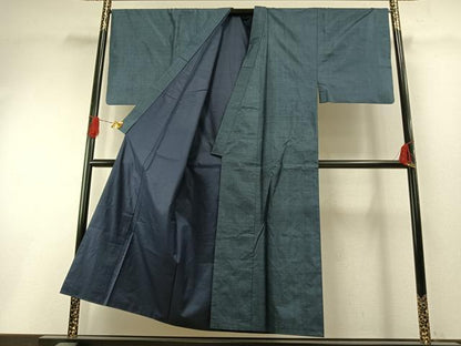 平和屋着物●男性　本場大島紬　アンサンブル　手織　120亀甲　総詰め　田畑正夫作　証紙付き　正絹　逸品　AABH4658fy