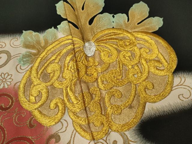 平和屋着物■豪華黒留袖　駒刺繍　桐花唐草文　暈し染め　金銀彩　正絹　逸品　CABD9928ze