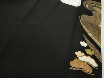 平和屋着物■豪華黒留袖　駒刺繍　松竹梅飛鶴宝尽くし　金彩　正絹　逸品　CABD9933ze