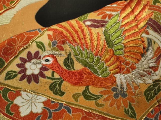 平和屋着物■豪華黒留袖　駒刺繍　菱鳳凰花唐草文　暈し染め　金彩　正絹　逸品　CABD9937ze