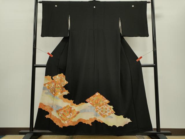 平和屋着物■豪華黒留袖　駒刺繍　菱鳳凰花唐草文　暈し染め　金彩　正絹　逸品　CABD9937ze
