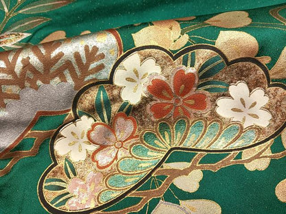 平和屋着物●豪華振袖　草花文　暈し染め　金銀彩　金通し地　正絹　逸品　AABH5370ph