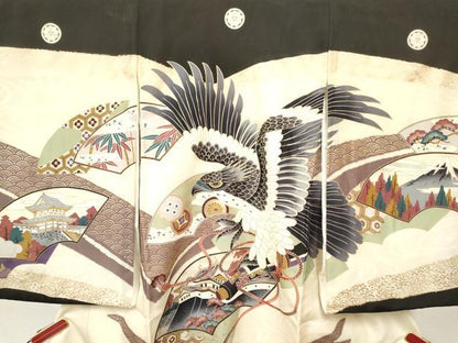 平和屋着物[]お宮参り 男の子 祝着 産着 初着 のしめ 鷹 鷲 地紙重ね 絵巻風景松文 金彩 逸品 DABC5367ma