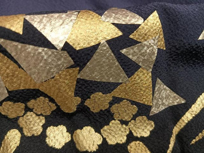 平和屋着物●豪華振袖　舞花文　暈し染め　金銀彩　正絹　逸品　AABH4778fy