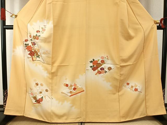 平和屋着物●訪問着　友禅　駒刺繍　花冊子文　暈し染め　金彩　正絹　逸品　AABH4804fy