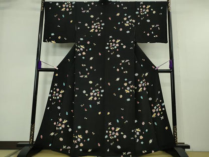 平和屋本店●極上　小紋　宝尽くし　黒地　鬼しぼ縮緬　逸品　DZAA7054kh6