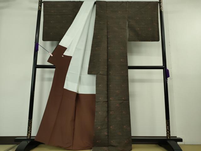 平和屋本店●極上　国指定重要無形文化財　本場久米島紬　手織　廣田紬謹製　ゑり善扱い　反端付き　逸品　DZAB0631kh6