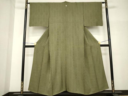 平和屋着物●上質な色無地　市松吉祥地紋　国防色　正絹　逸品　AABH7050ck