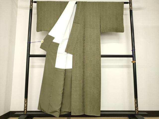 平和屋着物●上質な色無地　市松吉祥地紋　国防色　正絹　逸品　AABH7050ck 平和屋着物○上質な色無地 市松吉祥地紋 国防色 正絹 逸品 AABH7050ck
