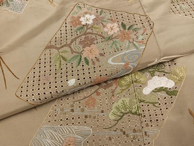 平和屋着物●本場大島紬　訪問着　総刺繍　中国三大刺繍　スワトウ刺繍　汕頭刺繍　松竹梅色紙風景文　正絹　逸品　AABH6922ph