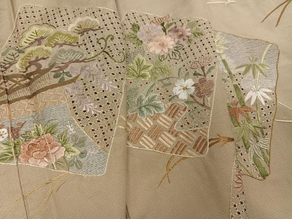平和屋着物●本場大島紬　訪問着　総刺繍　中国三大刺繍　スワトウ刺繍　汕頭刺繍　松竹梅色紙風景文　正絹　逸品　AABH6922ph