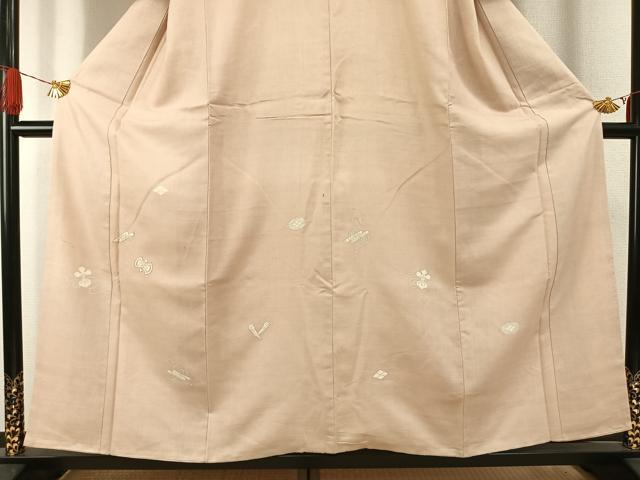 平和屋着物●訪問着　紬地　駒刺繍　宝尽くし文様　銀彩　正絹　逸品　AABH4842fy