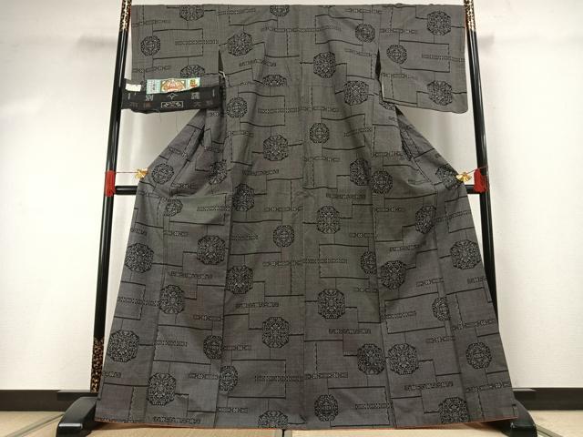 平和屋着物●本場大島紬　一元絣　亀甲花文　山口茂美作　証紙付き　正絹　逸品　AABH4890fy 平和屋着物○本場大島紬 一元絣 亀甲花文 山口茂美作 証紙付き