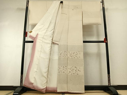 平和屋着物●訪問着　刺繍　舞花文　銀糸　銀彩　正絹　逸品　AABH4882fy