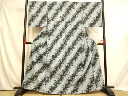 平和屋着物■小紋　草花芝文　たたき染め　黒地　洗える着物　AABH4538fw