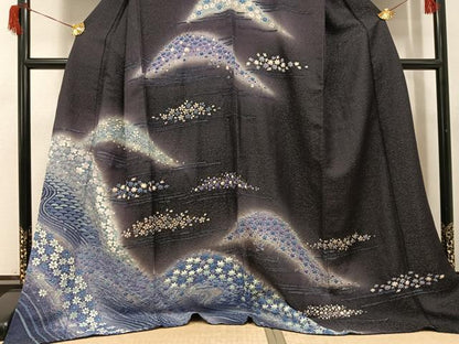 平和屋着物●訪問着　絞り　草花文　暈し染め　金彩　銀通し地　ロング丈　正絹　逸品　AABH8271ph