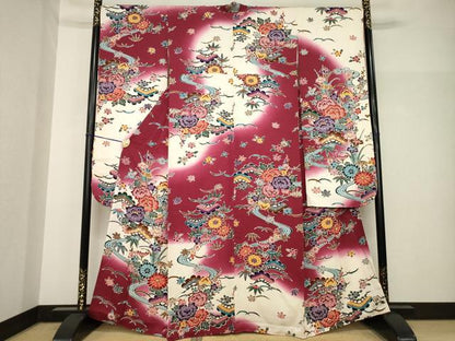 平和屋着物●豪華振袖　型染め　松竹梅流水風景文　暈し染め　やまと誂製　正絹　逸品　AABH8457ck
