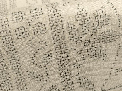 平和屋着物●結城紬　100亀甲　花唐草間道　正絹　逸品　AABH8917cs