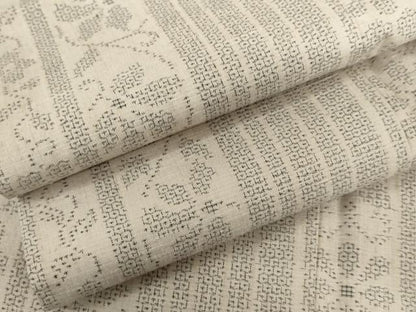 平和屋着物●結城紬　100亀甲　花唐草間道　正絹　逸品　AABH8917cs