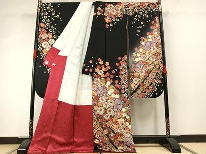 平和屋着物●豪華振袖　舞花文　暈し染め　黒地　金銀彩　正絹　逸品　AABH5028fy