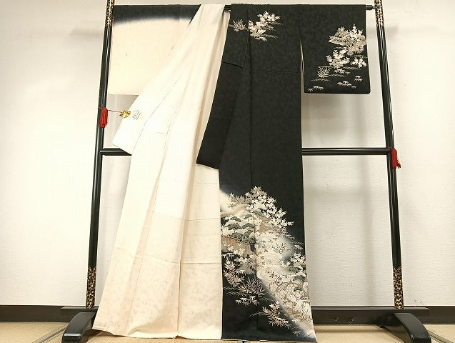平和屋着物●訪問着　駒刺繍　松竹梅　風景文　暈し染め　金彩　正絹　逸品　AABH5037fy