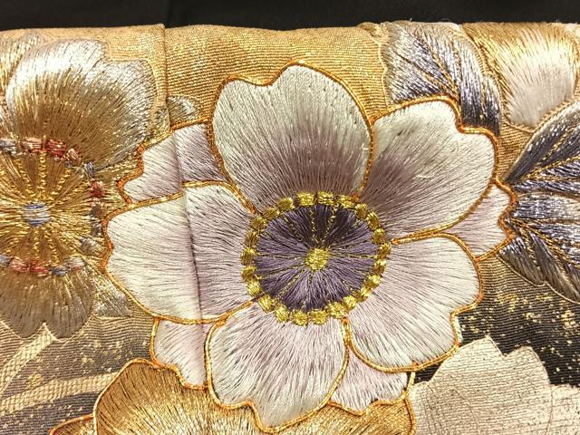 平和屋着物●豪華黒留袖　作家物　泰常　駒刺繍　王朝刺繍　枝花文　暈し染め　金銀糸　金銀彩　やまと誂製　正絹　逸品　AABH5106fy