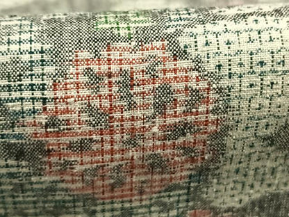 平和屋着物●本場結城紬　重要無形文化財　100亀甲　草花文　証紙付き　正絹　逸品　AABH5089fy
