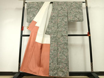 平和屋着物●本場結城紬　重要無形文化財　100亀甲　草花文　証紙付き　正絹　逸品　AABH5089fy
