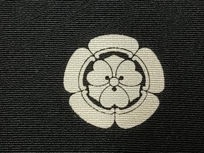 平和屋着物●豪華黒留袖　作家物　泰常　駒刺繍　王朝刺繍　枝花文　暈し染め　金銀糸　金銀彩　やまと誂製　正絹　逸品　AABH5106fy