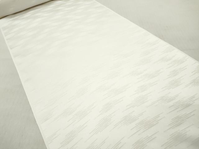 平和屋着物●京都の和装業の老舗一門　千切屋治兵衞　白生地　反物　着尺　共八掛付き　エ霞地紋　生成り色　逸品　未使用　DABE3232we