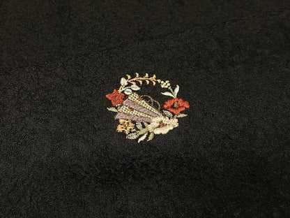 平和屋着物∞道行コート　総刺繍　檜扇花丸文　黒地　金糸　ロング丈　正絹　逸品　CABE5004ua