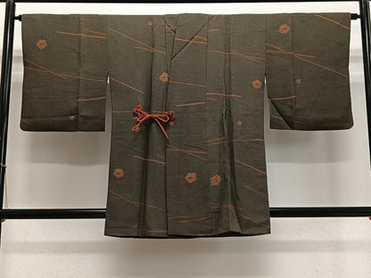 平和屋着物＃道中着　幾何学文　海松色　正絹　逸品　CABE5025ua
