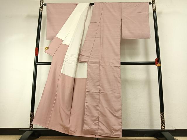 平和屋着物●上質な紬　色無地　灰桜色　正絹　逸品　未使用　AABH5134fy